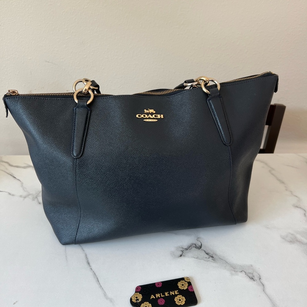Coach Ava Tote